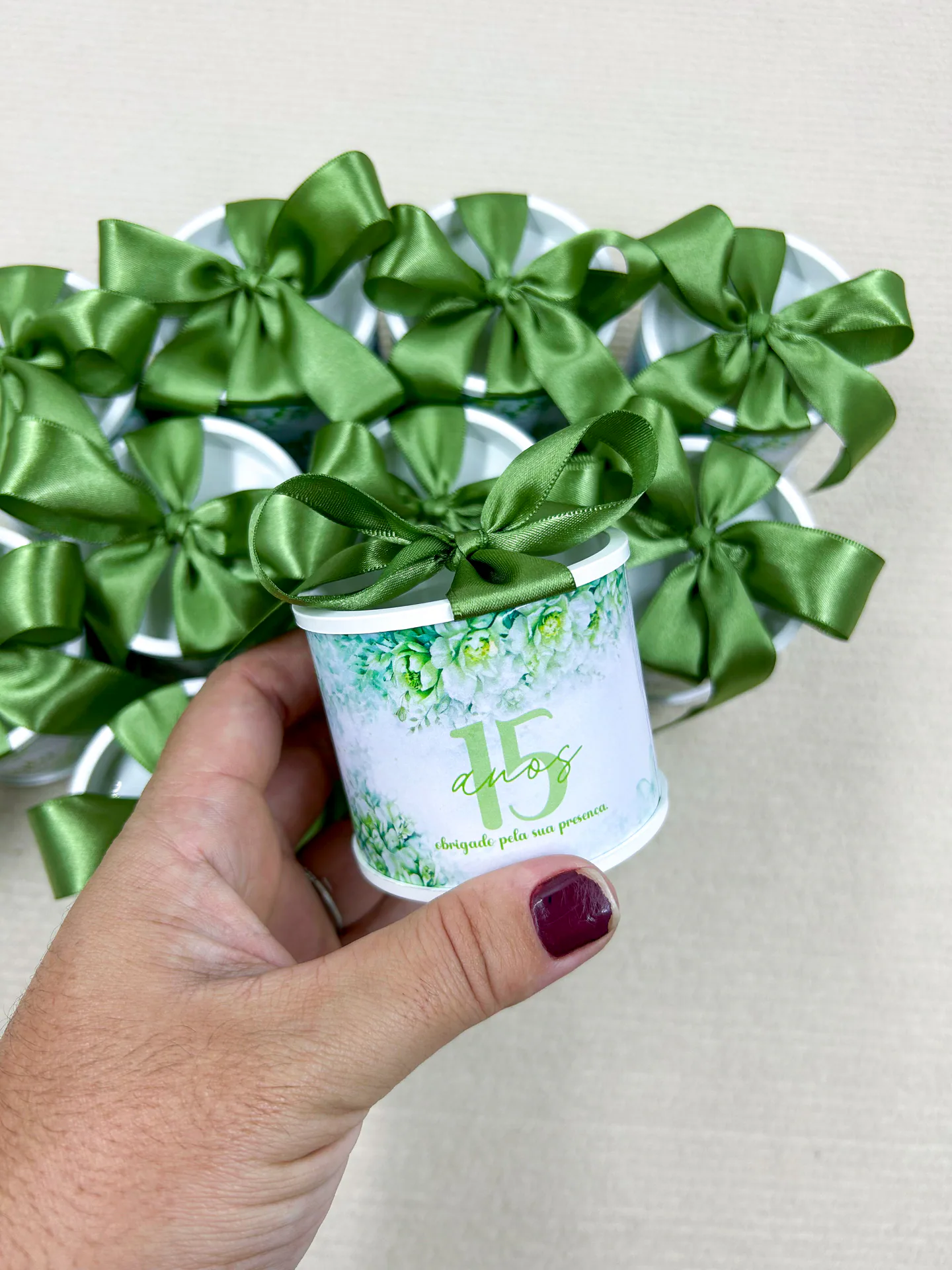 Tubo Lata Personalizada Princesa Verde miniatura 2