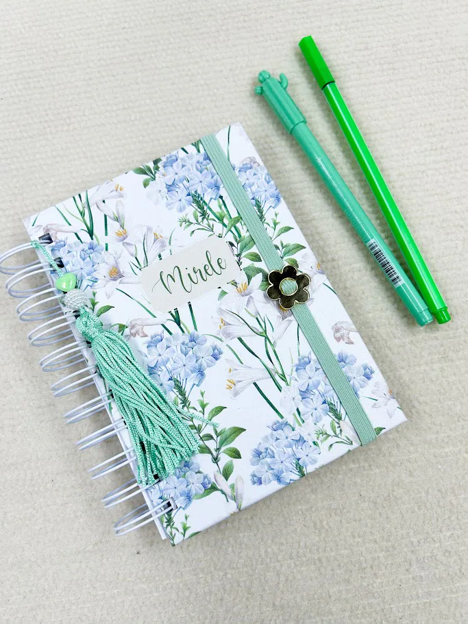 Caderno Pautado A6 